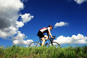 Lee más sobre el artículo Cómo quemar calorías en bici