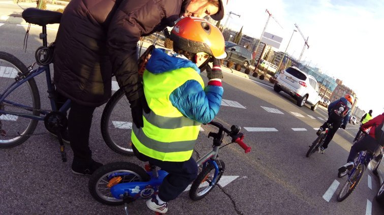 Lee más sobre el artículo Proyecto STARS, promoviendo los desplazamientos en bici a la escuela